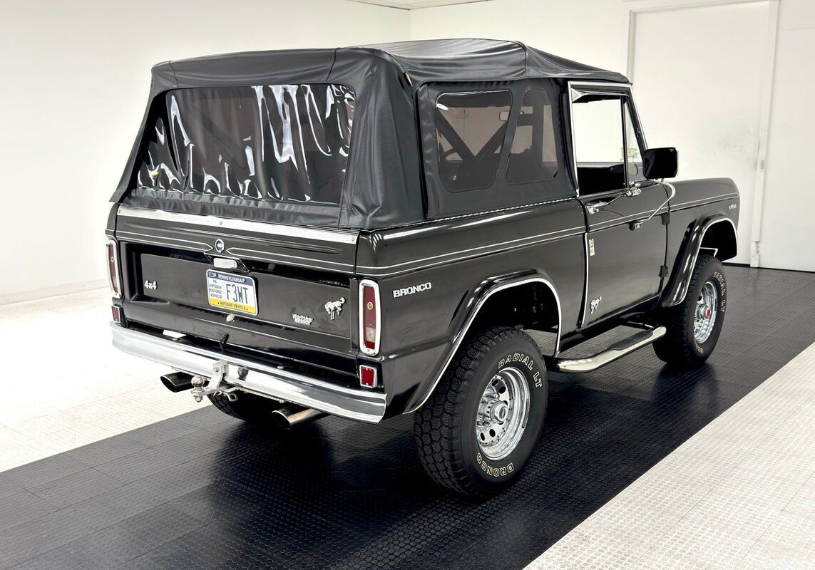 Ford-Bronco-SUV-1972-Black-Black-85311-4