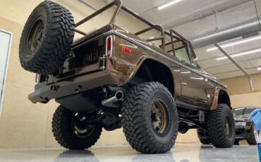 Ford-Bronco-SUV-1973-Brown-Cream-0-5