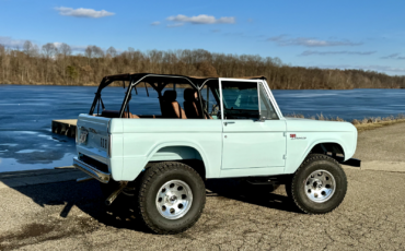 Ford-Bronco-SUV-1973-Dimond-Blue-Brown-805-15