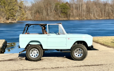 Ford-Bronco-SUV-1973-Dimond-Blue-Brown-805-17