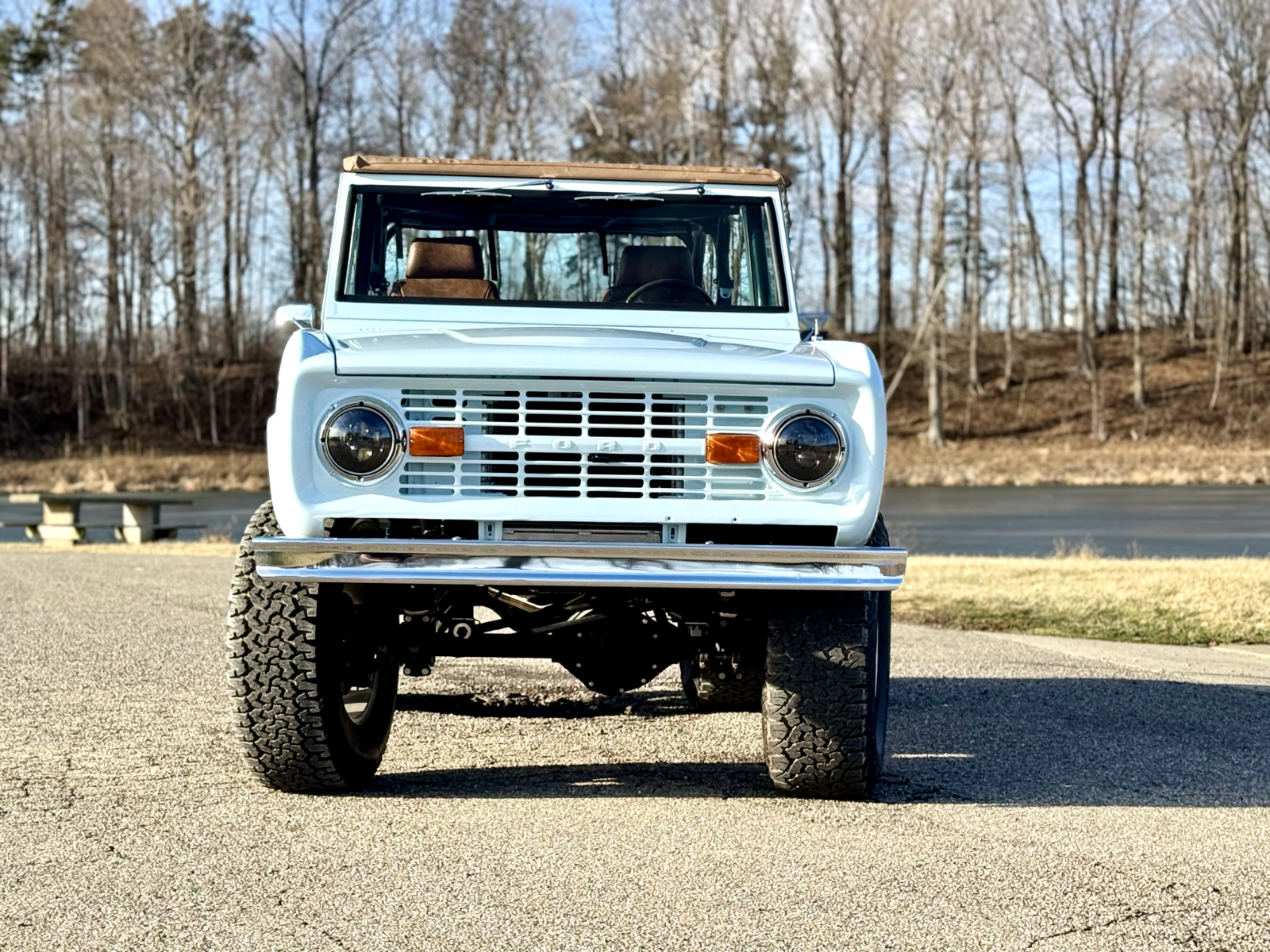 Ford-Bronco-SUV-1973-Dimond-Blue-Brown-805-4