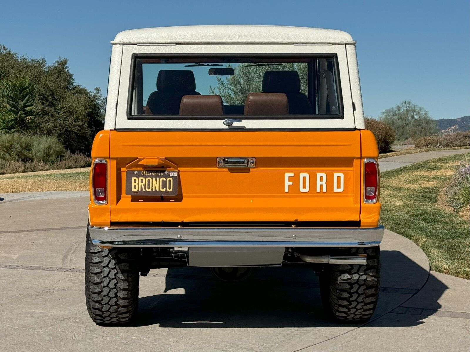 Ford-Bronco-SUV-1973-Orange-Tan-2-11