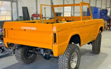 Ford-Bronco-SUV-1973-Orange-Tan-2-34