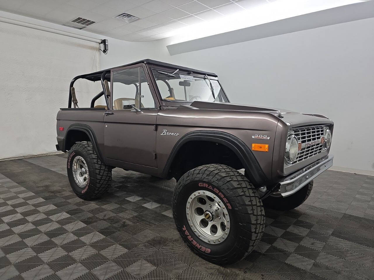 Ford Bronco 1974 à vendre