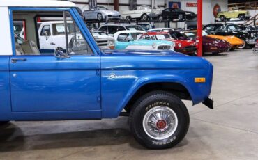 Ford-Bronco-SUV-1976-Blue-White-123693-9