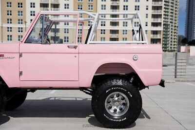 Ford-Bronco-SUV-1976-Red-White-2-4