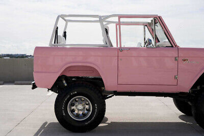 Ford-Bronco-SUV-1976-Red-White-2-9