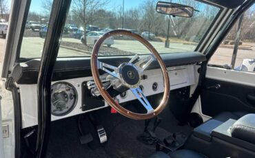 Ford-Bronco-SUV-1977-White-Black-2343-26