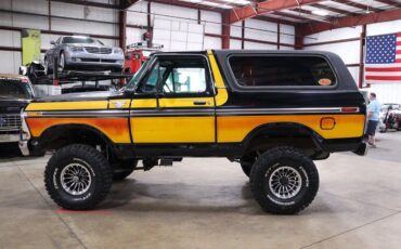 Ford-Bronco-SUV-1979-Black-Black-50384-2