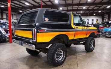 Ford-Bronco-SUV-1979-Black-Black-50384-5