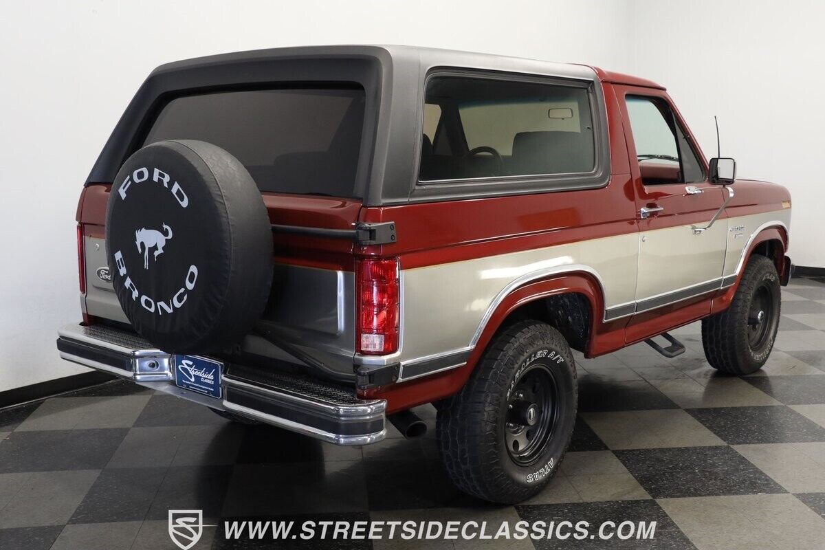 Ford-Bronco-SUV-1986-Burgundy-Burgundy-145728-10