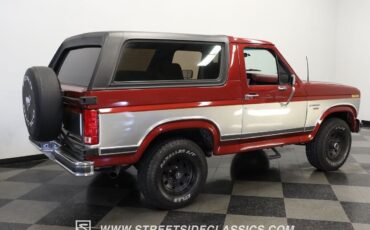 Ford-Bronco-SUV-1986-Burgundy-Burgundy-145728-11