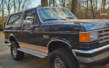 Ford-Bronco-SUV-1988-Blue-Tan-157700-2