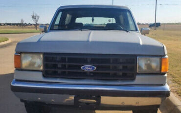 Ford-Bronco-SUV-1988-Silver-Blue-276912-6