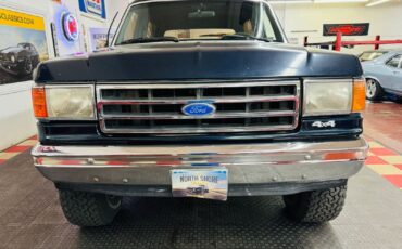 Ford-Bronco-SUV-1990-Blue-Blue-243011-6