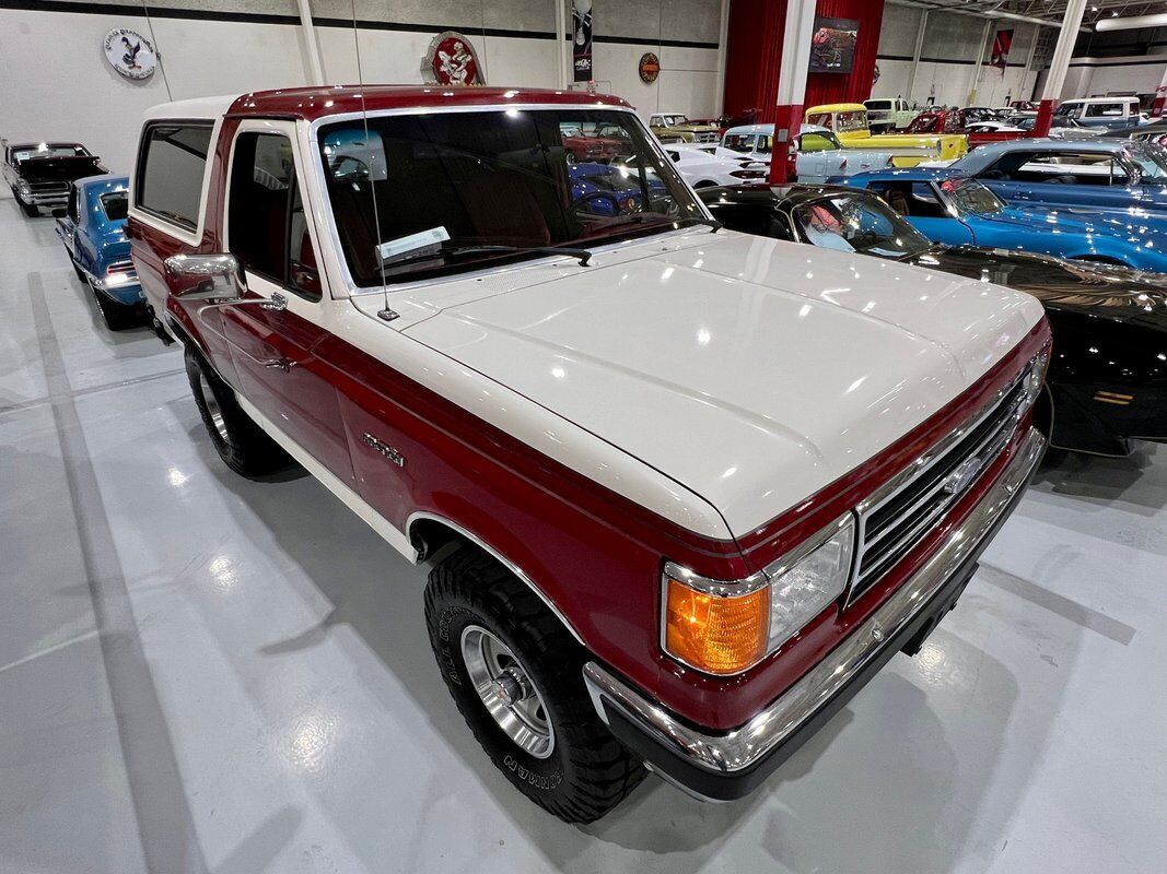 Ford-Bronco-SUV-1990-Red-Red-77249-2