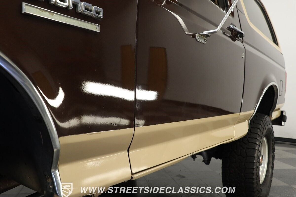 Ford-Bronco-SUV-1991-Brown-Tan-120496-20