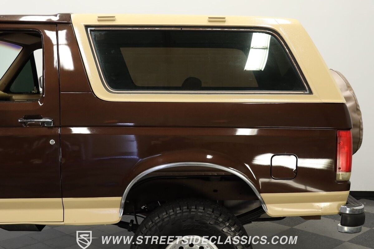 Ford-Bronco-SUV-1991-Brown-Tan-120496-23