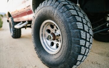 Ford-Bronco-SUV-1991-Burgundy-Red-and-Gray-152099-15