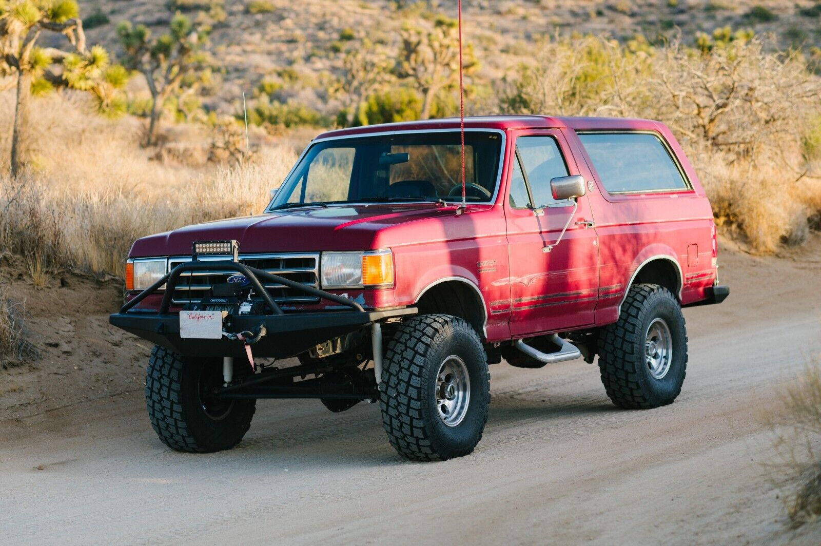 Ford-Bronco-SUV-1991-Burgundy-Red-and-Gray-152099-3