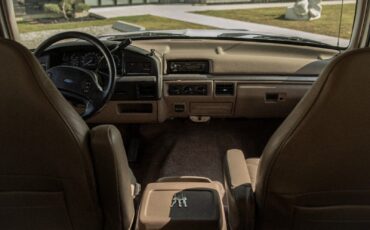 Ford-Bronco-SUV-1992-White-Tan-144036-25