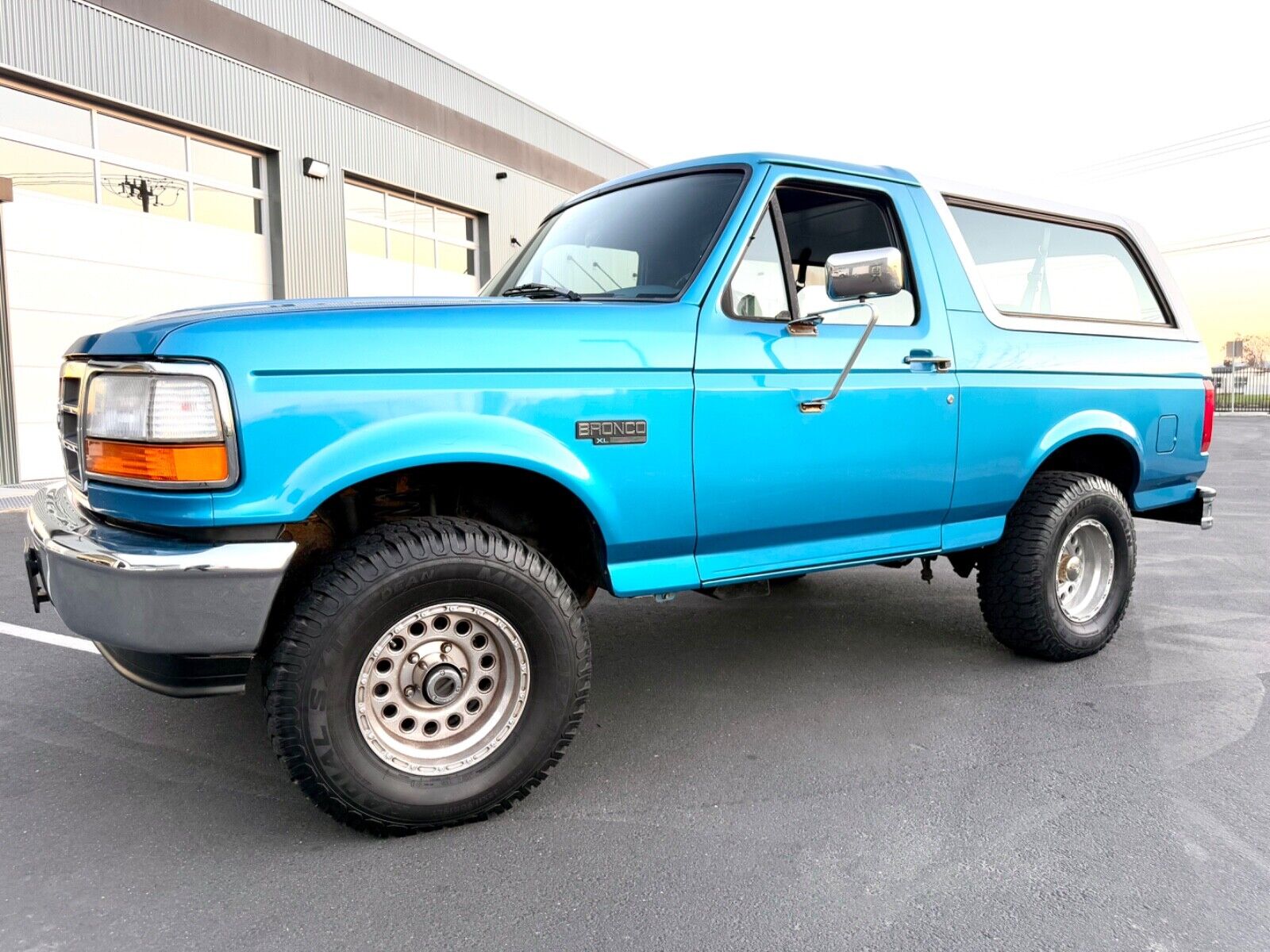 Ford-Bronco-SUV-1995-BIMINI-BLUE-Blue-194087-8