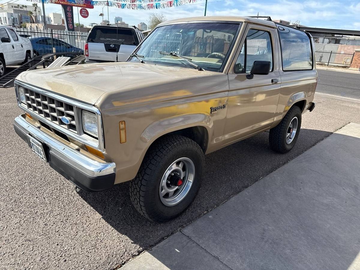 Ford-Bronco-ii-4x4-1988-custom-243960-3