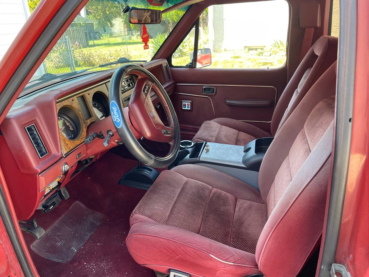 Ford-Bronco-ii-xl-1987-red-835-4