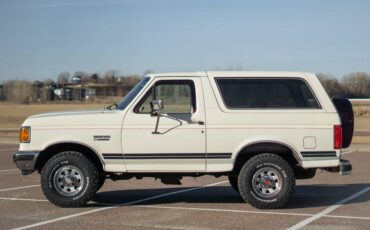 Ford-Bronco-xlt-5.8l-4x4-1991-white-258621