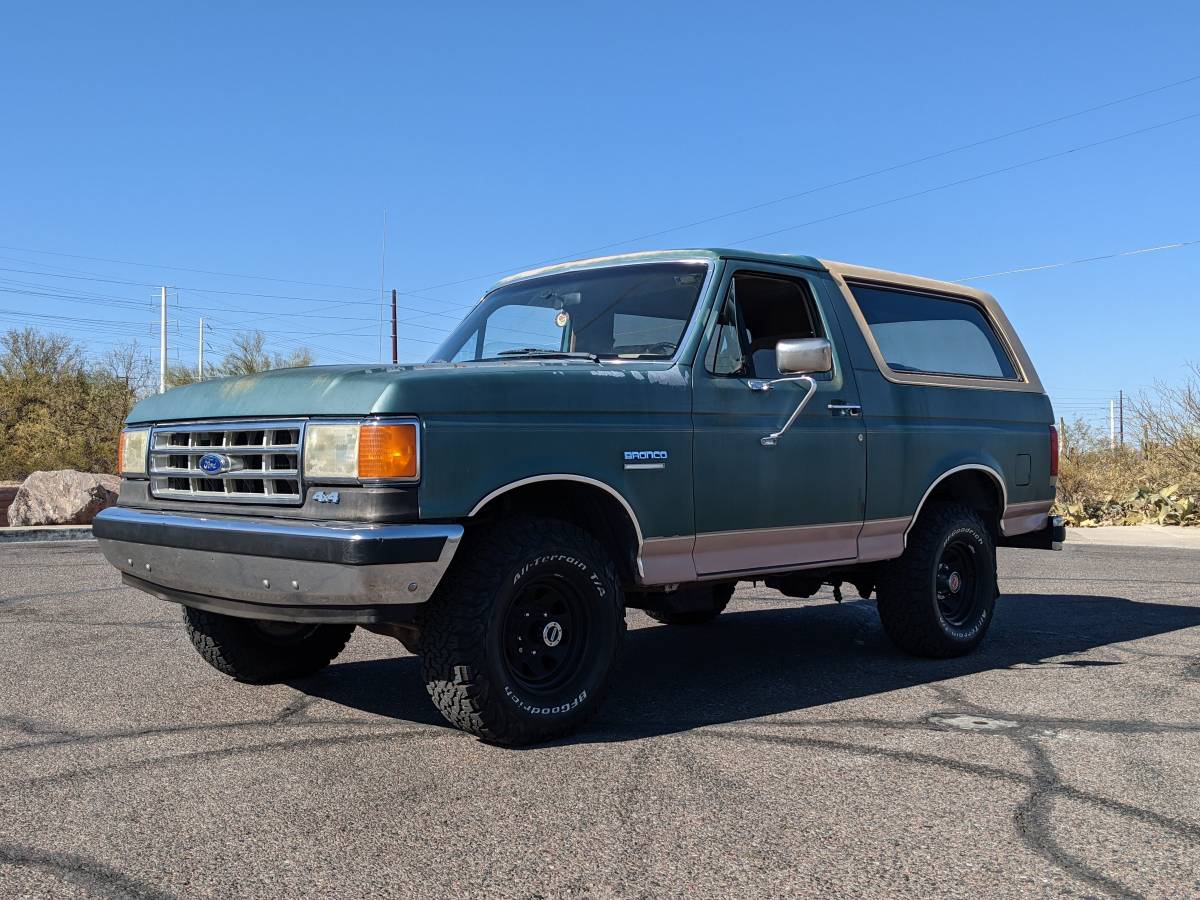 Ford-Bronco-xlt-eddie-bauer-1988-green-135185-2