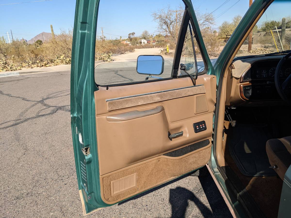 Ford-Bronco-xlt-eddie-bauer-1988-green-135185-8