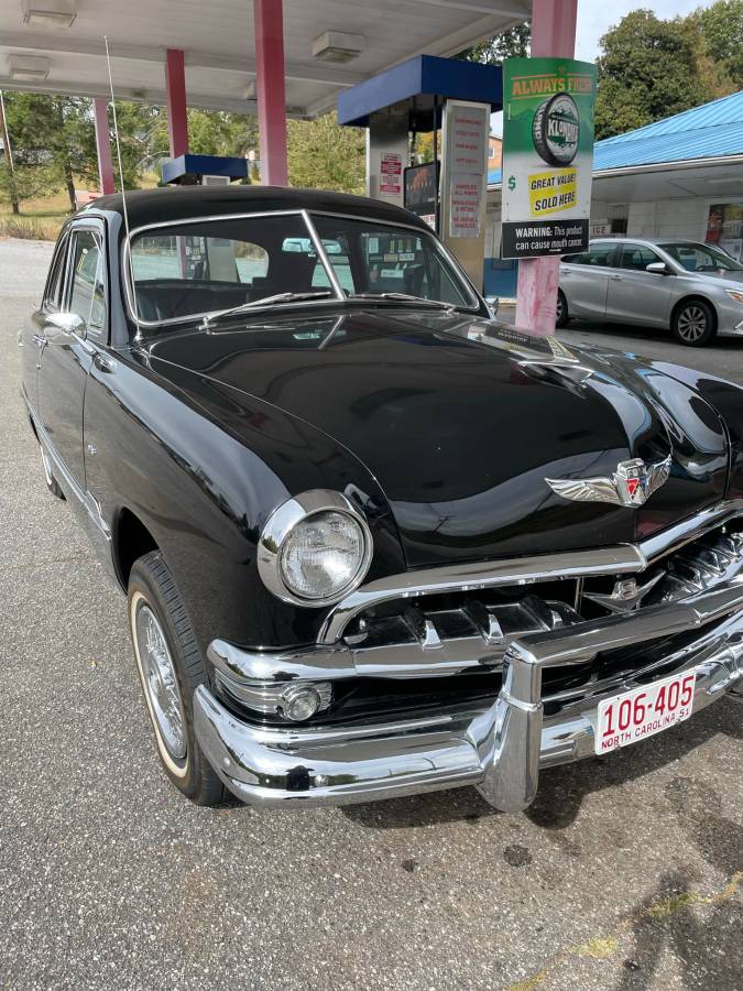 Ford-Business-coupe-1951-159325-1