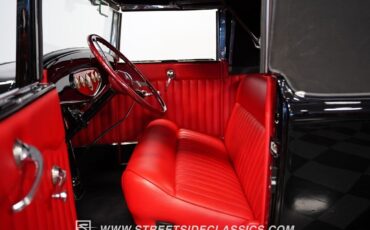 Ford-Cabriolet-Cabriolet-1932-Black-Red-0-4