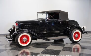 Ford-Cabriolet-Cabriolet-1932-Black-Red-0-6