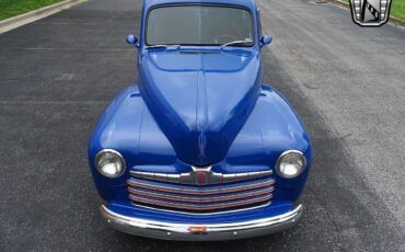 Ford-Club-Coupe-Coupe-1946-Blue-Red-20332-9