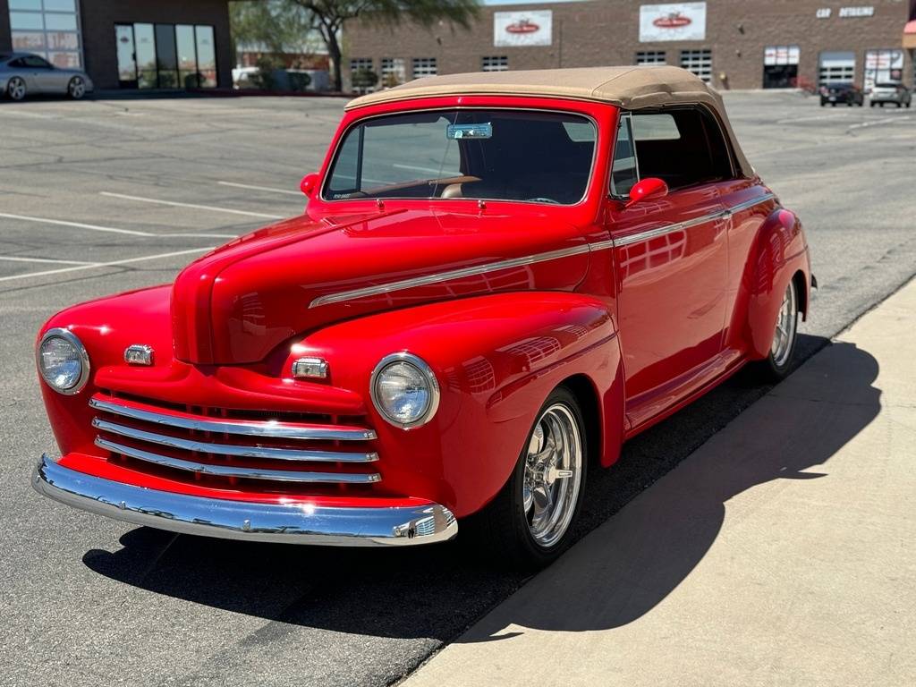 Ford-Convertible-1948-red-15651-10