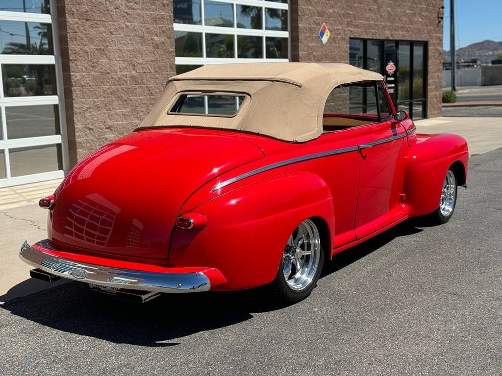 Ford-Convertible-1948-red-15651-4