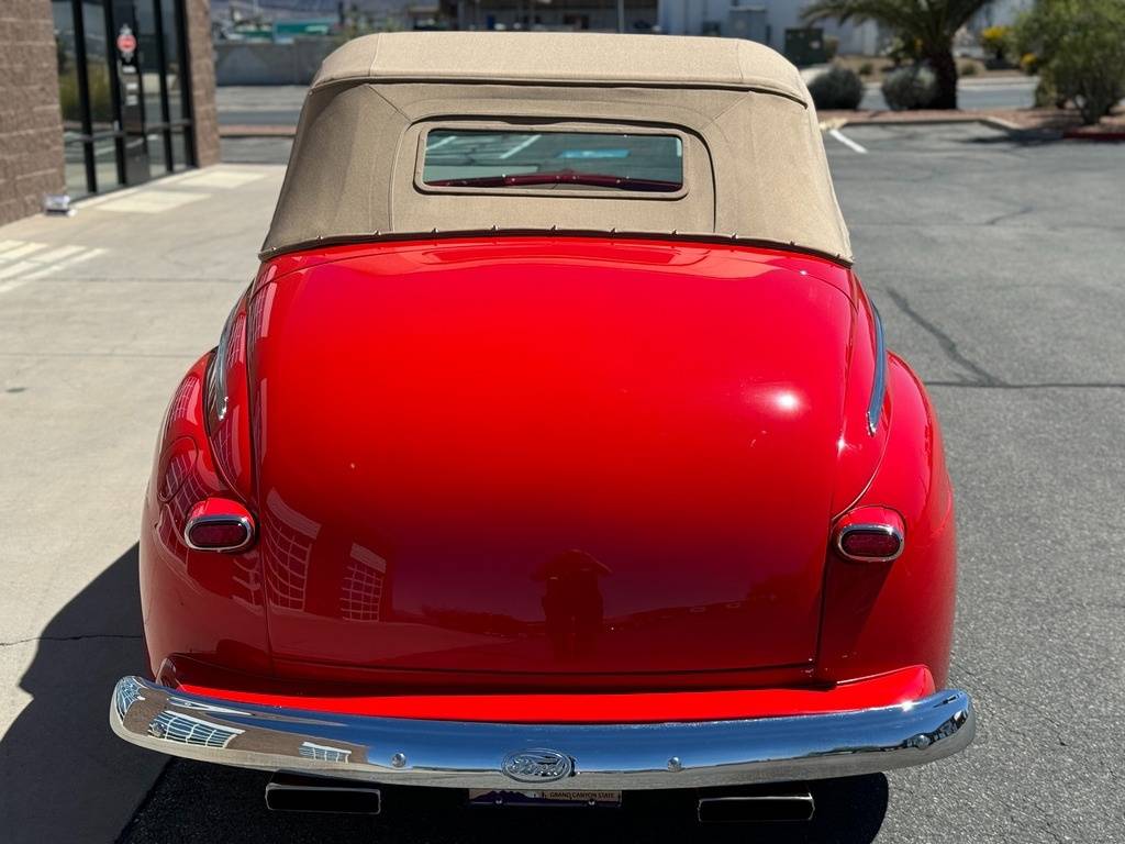 Ford-Convertible-1948-red-15651-5