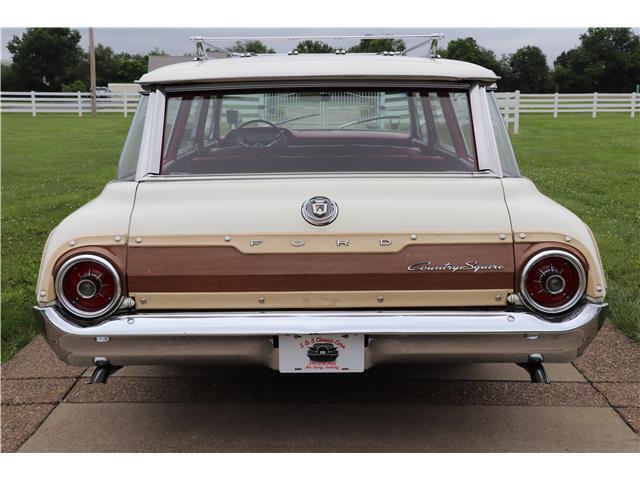 Ford-Country-Squire-1964-White-Red-98080-1