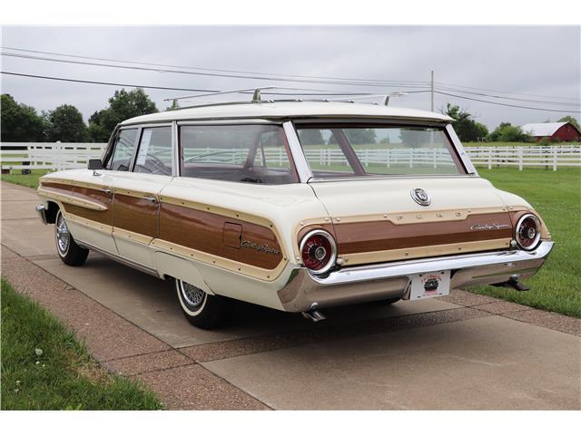 Ford-Country-Squire-1964-White-Red-98080-2