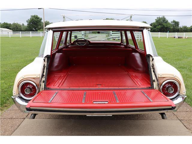 Ford-Country-Squire-1964-White-Red-98080-30