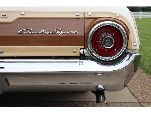 Ford-Country-Squire-1964-White-Red-98080-33