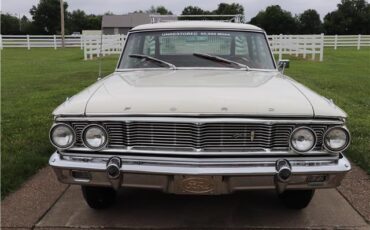 Ford-Country-Squire-1964-White-Red-98080-34