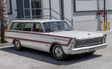 Ford-Country-Squire-1965-White-Other-Color-0-2