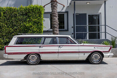 Ford-Country-Squire-1965-White-Other-Color-0-3