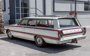 Ford-Country-Squire-1965-White-Other-Color-0-6