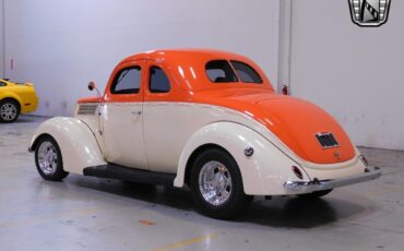 Ford-Coupe-1937-Orange-Gray-20112-3