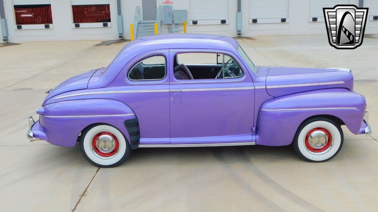 Ford-Coupe-1946-Purple-Purple-82987-8