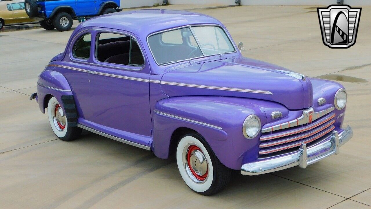 Ford-Coupe-1946-Purple-Purple-82987-9