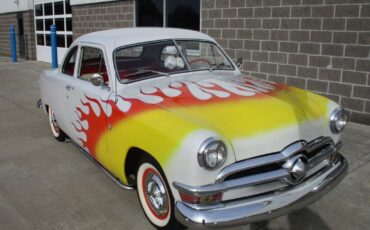 Ford-Coupe-1950-White-Red-0-6